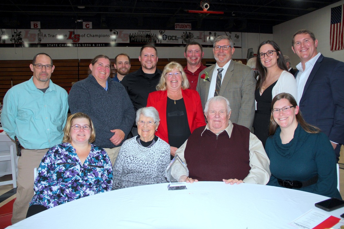 Ray '77 and Barb Harrigan Family